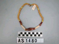 瑪瑙貝管頸飾藏品圖，第3張
